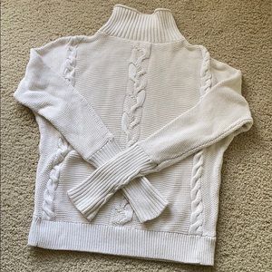 GAP ivory cable sweater